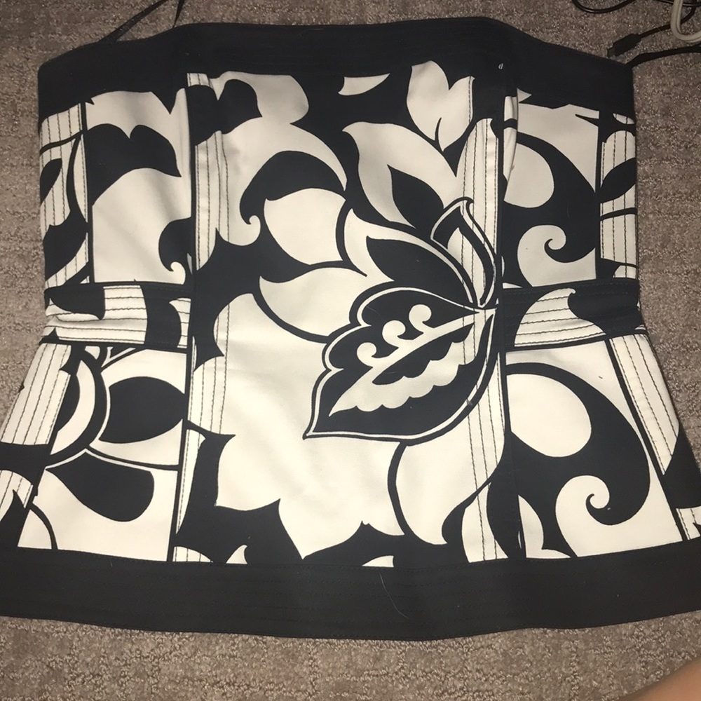 White House black market bustier